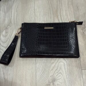 Chic Black Crocodile-Embossed Wristlet